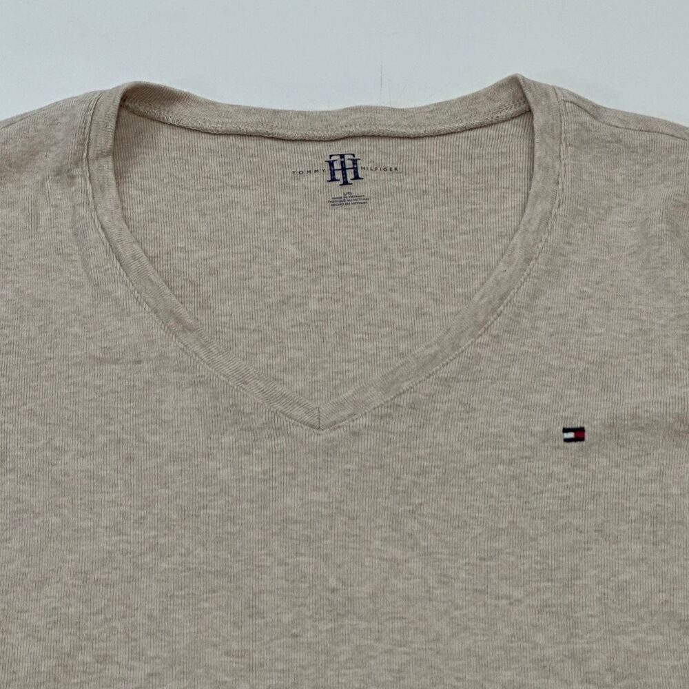 Tommy Hilfiger Women's V-Neck Long Sleeve Top Beige, Size L